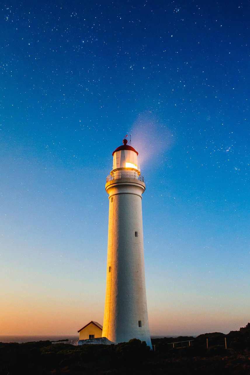 image d'un phare marin